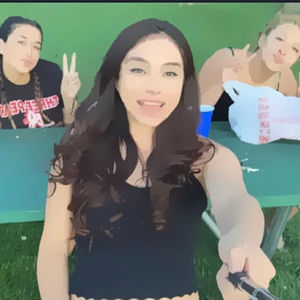 Meet your Posher, Isa